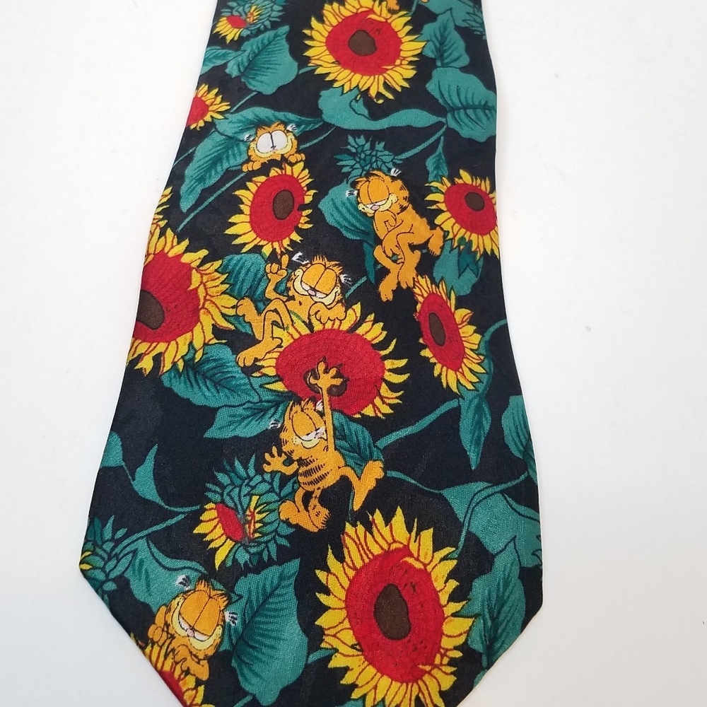 Vintage Garfield in Sunflowers Leaves Necktie Paw Addiction Abstract Cat Pet